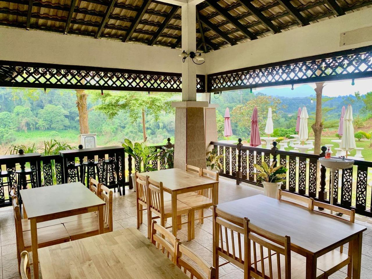 קואלה טהאן Asiacamp Taman Negara Resort מראה חיצוני תמונה